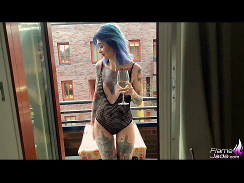 ❤️ Großartiges Mädchen lutscht mit einem Schluck und fickt leidenschaftlich unter freiem Himmel Porno bei de.pornplaybb.ru ﹏